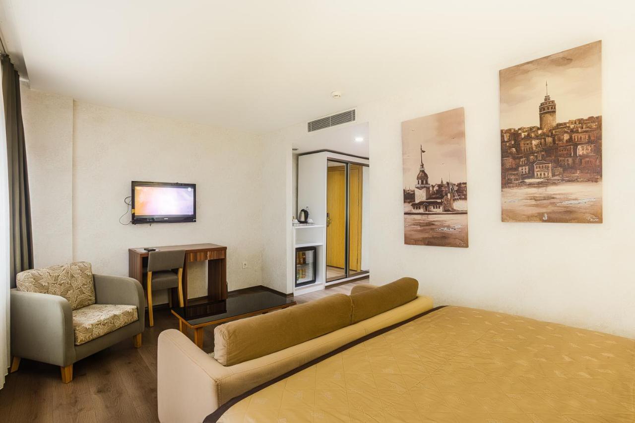 P Galata Hotel - Special Category Istanbul Exteriör bild