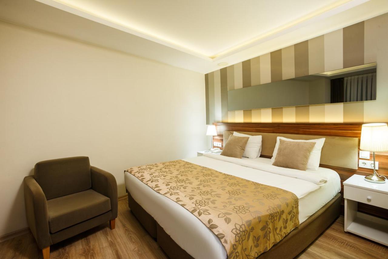 P Galata Hotel - Special Category Istanbul Exteriör bild