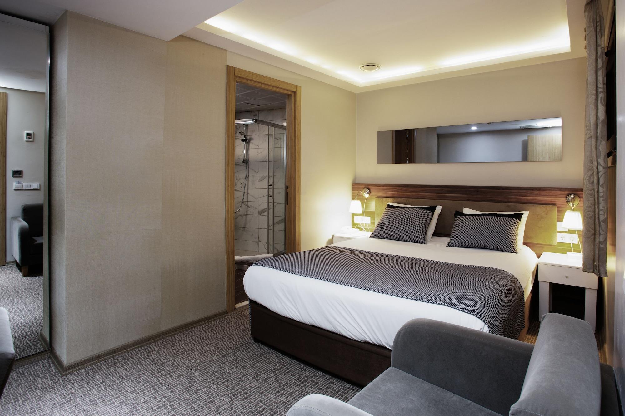 P Galata Hotel - Special Category Istanbul Exteriör bild